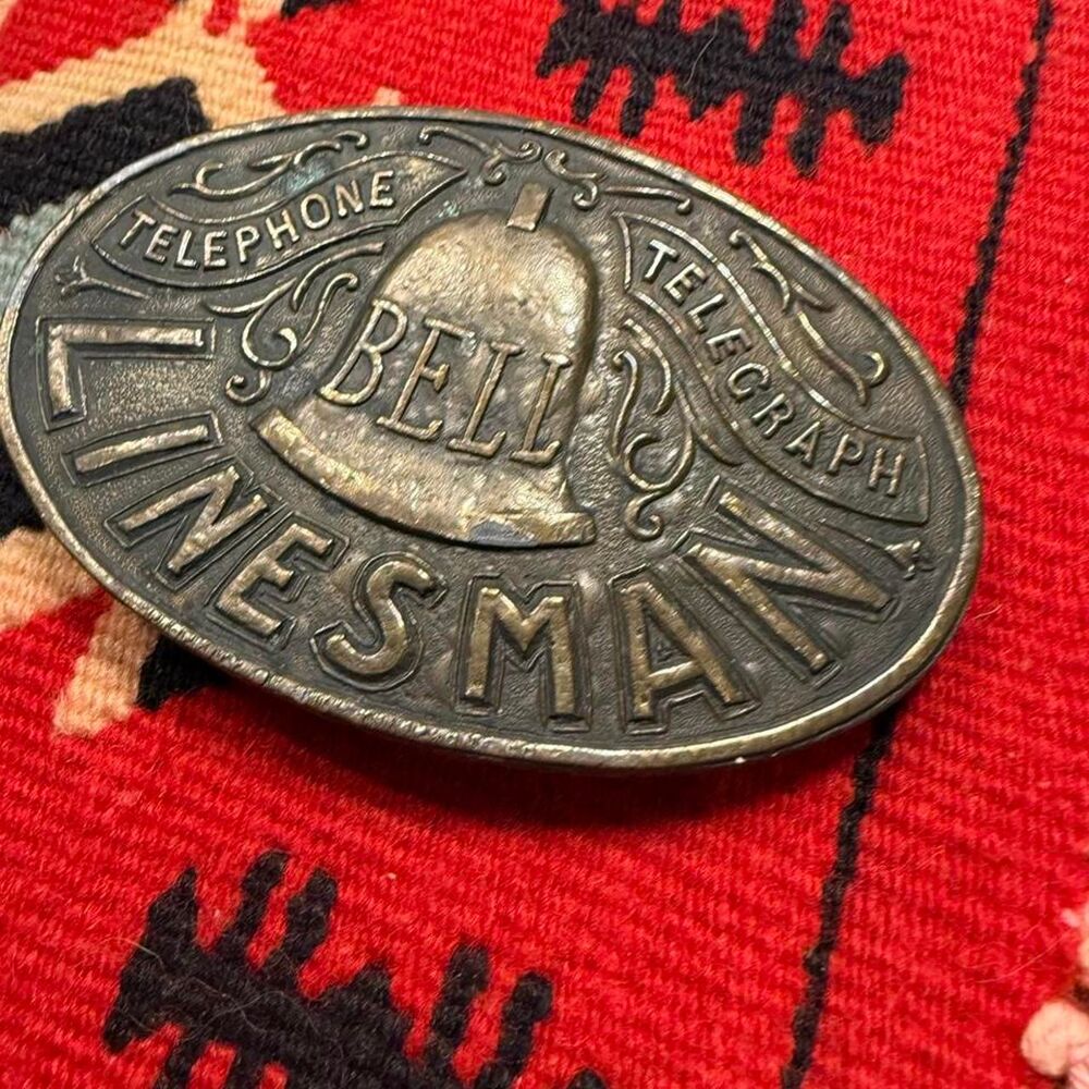 Vintage Montana Silversmiths silver belt buckle